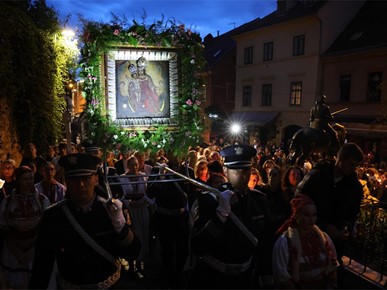 /A/2026/5/MBKV/FOTOGALERIJA - Majka Božja od Kamenitih vrata, 31 svibnja 2026/MBKV2026_TUZN_2 (90).JPG