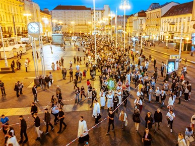 /A/2026/5/MBKV/FOTOGALERIJA - Majka Božja od Kamenitih vrata, 31 svibnja 2026/majka_bozja_od_kamenitih_vrata-drone-j-vukovic-14.jpg