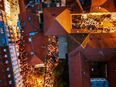 /A/2026/5/MBKV/FOTOGALERIJA - Majka Božja od Kamenitih vrata, 31 svibnja 2026/majka_bozja_od_kamenitih_vrata-drone-j-vukovic-24.jpg
