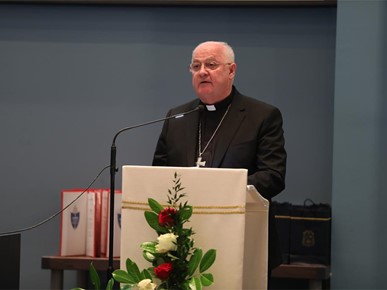 /A/2026/6/A/260602 Nadbiskup Kutleša đakonima dodijelio diplome o postignutoj svećeničkoj spremi (9).JPG