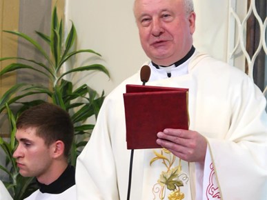 /A/2026/6/A/Biskup Razum na Tijelovo predvodio misno slavlje u kapeli Corpus Domini (2).jpg