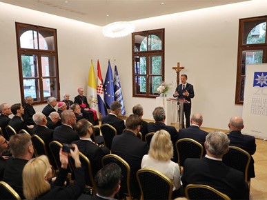 /A/2026/6/A/Blagoslovljen Kampus Hrvatskog katoličkog sveučilišta (10).JPG