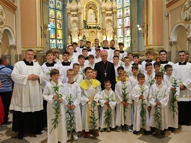 /A/2026/6/D/260613 Održano hodočašće djece u Mariju Bistricu (26).JPG