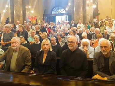 /A/2026/6/E/Nadbiskup Kutleša predvodio misno slavlje svetkovine sv. Vida u Rijeci (8).jpg