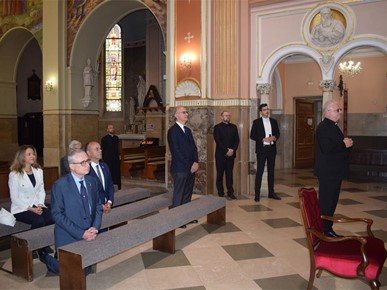 /A/2026/6/F/260623 Kardinal Mamberti posjetio Nacionalno svetište Majke Božje Bistričke i blagoslovio Hodočasničku ambulantu (3).JPG