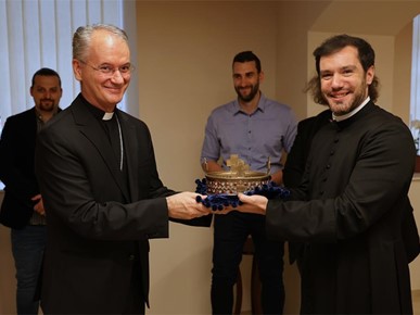 /A/2026/7/A/260708 primopredaja krune (10).JPG
