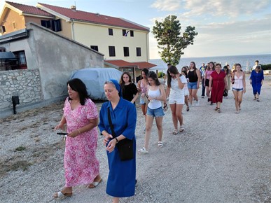 /A/2026/7/B/Nagradno ljetovanje u Malom Lošinju za najuspješnije vjeroučenike na nadbiskupijskom natjecanju (4).jpg