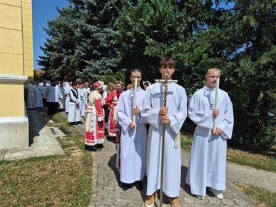 /A/2026/7/B/Proslavljena mlada misa Velikogoričana vlč. Ivana Malića (1).jpeg