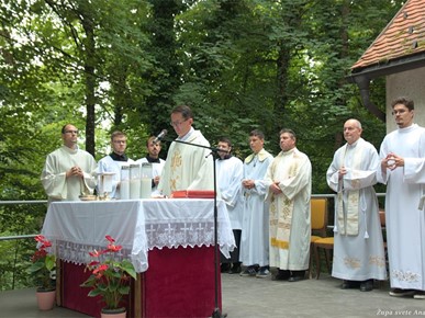/A/2026/7/D/Proslavljeno Aninovo u Samoboru (4).jpg