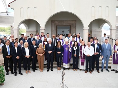 /A/2026/8/C/260822 Misno slavlje na Groblju mira, Bile, BiH (11).jpeg