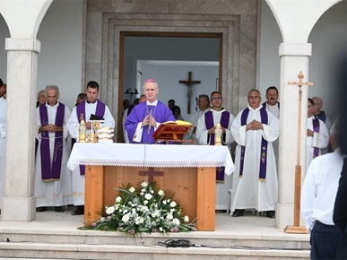 /A/2026/8/C/260822 Misno slavlje na Groblju mira, Bile, BiH (13).jpeg