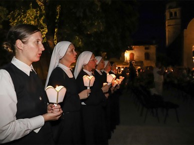 /A/2026/8/D/Biskup Razum predvodio proslavu bl. Miroslava Bulešića (7).jpg