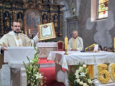 /A/2026/9/C/Vlč. Mato Matić proslavio zlatnu misu u Vrapču (5).jpg