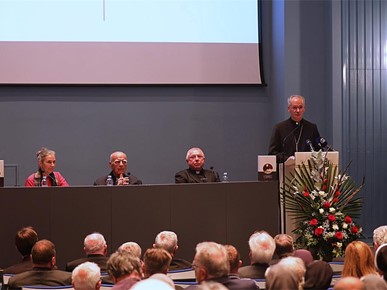 /A/2026/9/D/260922 Predstavljanje knjige TUZN (26).JPG