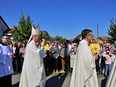 /A/2026/9/E/260927 50 godina župe Donja Lomnica (12).JPG