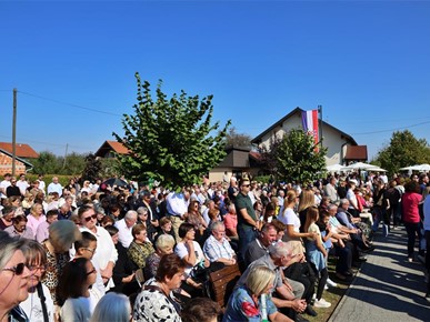 /A/2026/9/E/260927 50 godina župe Donja Lomnica (18).JPG