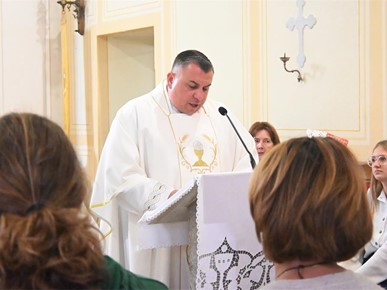 /A/2026/9/F/Učenici i djelatnici NKG-a hodočastili u Krašić (7).JPG